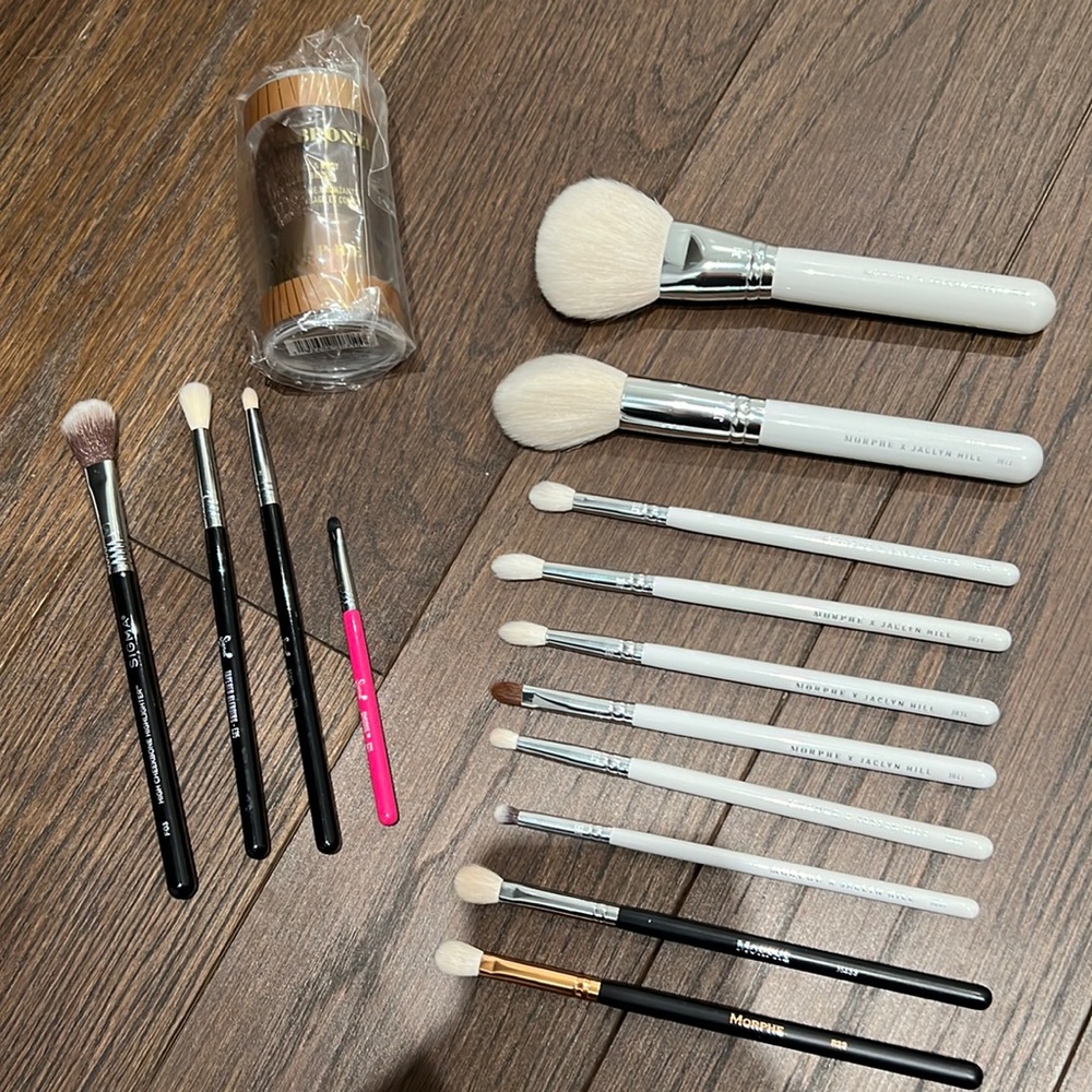 Morphe x Jaclyn Hill & Sigma brushe bundle